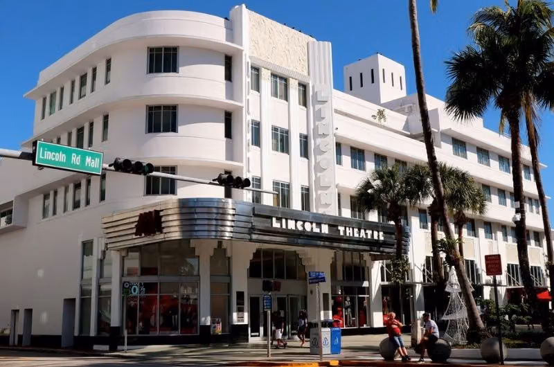 Lincoln Road Mall