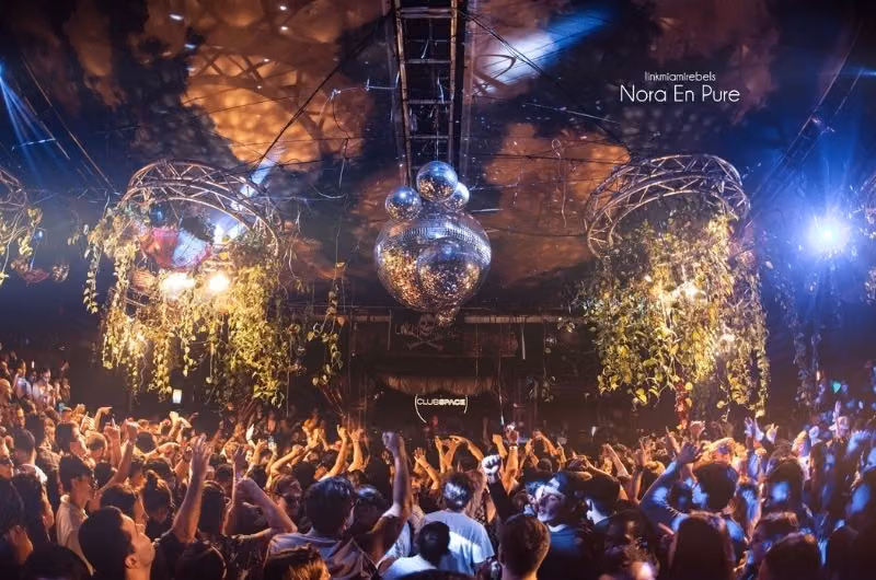 Club Space