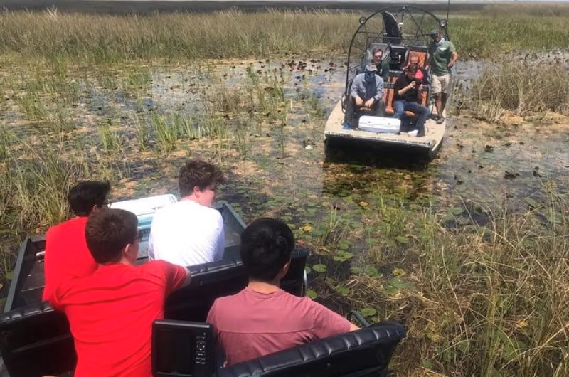 Private 1.5-Hour Airboat Tour of Miami Everglades