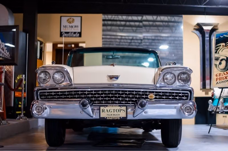 Ragtops Automobile Museum