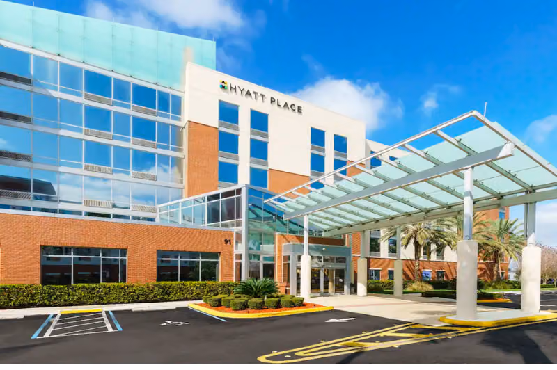 The Hyatt Place Fort Lauderdale Airport – South and Cruise Port