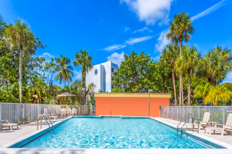 The Days Inn and Suites Fort Lauderdale Airport